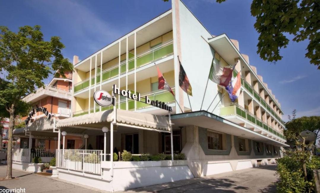 Hotel Bettina Lido di Jesolo Ngoại thất bức ảnh
