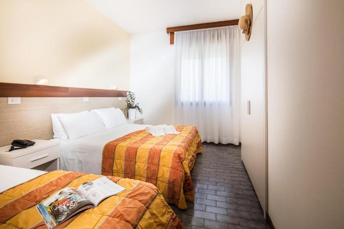 Hotel Bettina Lido di Jesolo Ngoại thất bức ảnh
